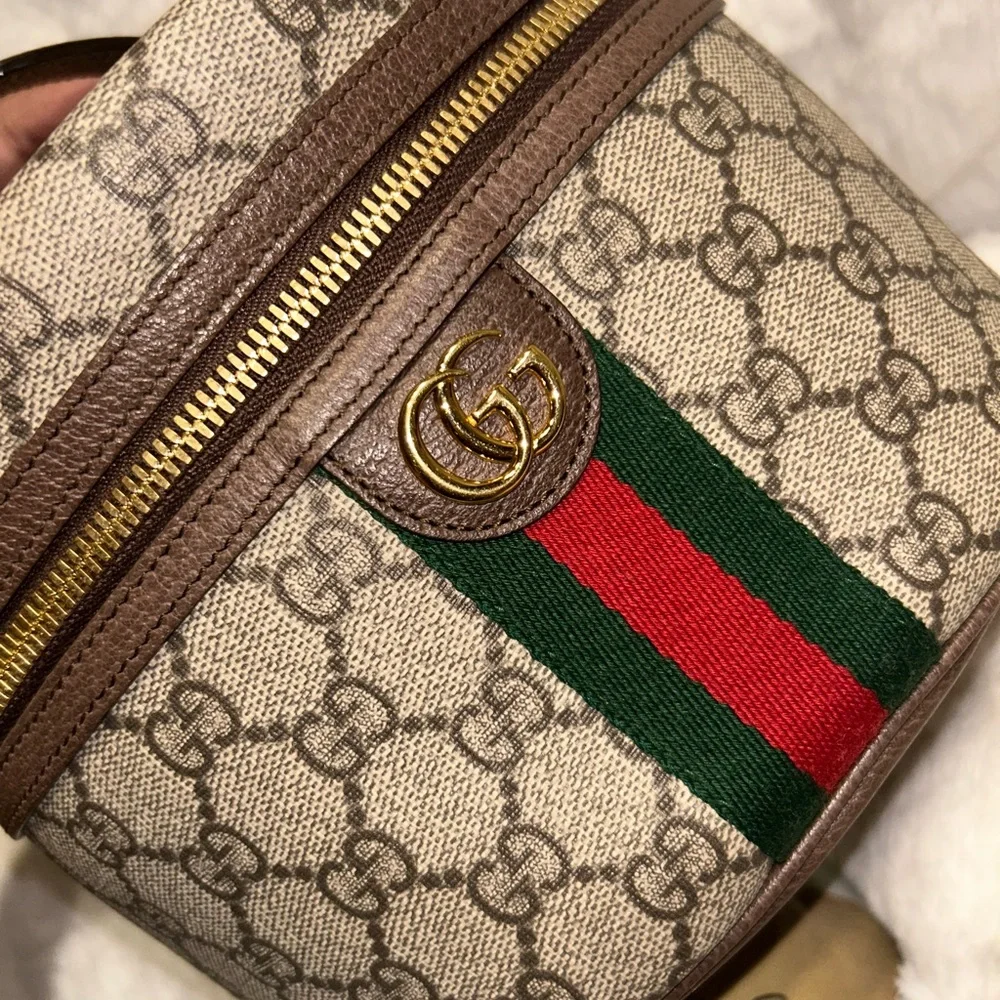SOLD Gucci Ophidia Cosmetic Case - Picture 8 of 16